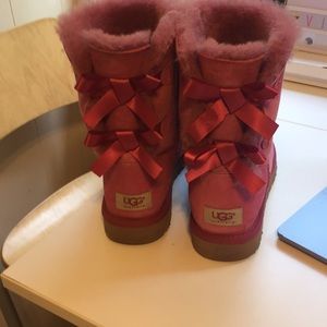 Bailey Bow Uggs dusty rose pink